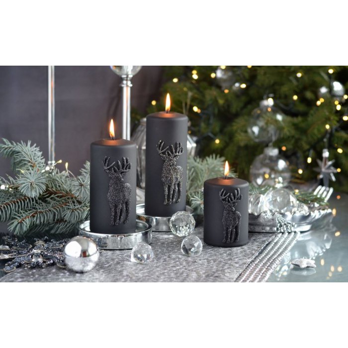 Biała świeca Jeleń 7x14 cm walec MONDEX