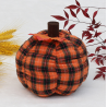 Dekoracja halloween DYNIA materiałowa 13x12 cm POMARAŃCZOWO - CZARNA KRATA
